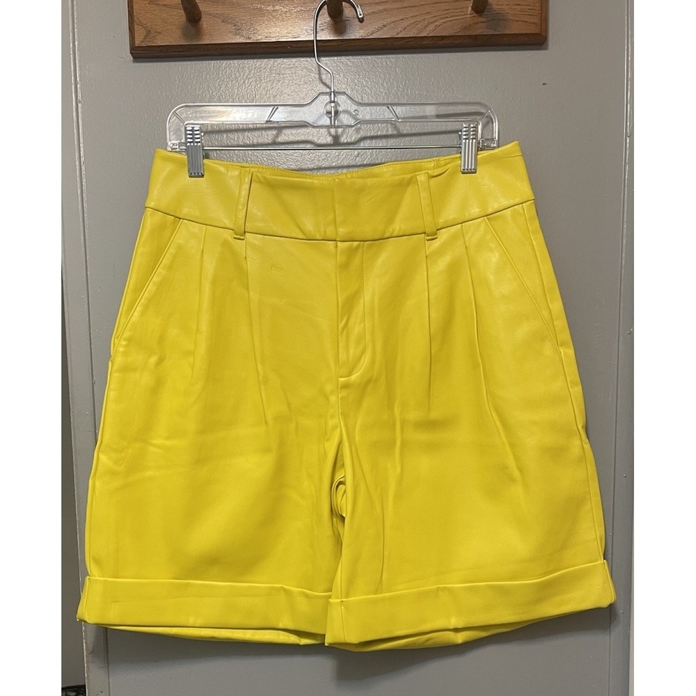 INC  Concepts Yellow High-Waisted Faux Leather Bermuda Shorts Size large 32x7.5